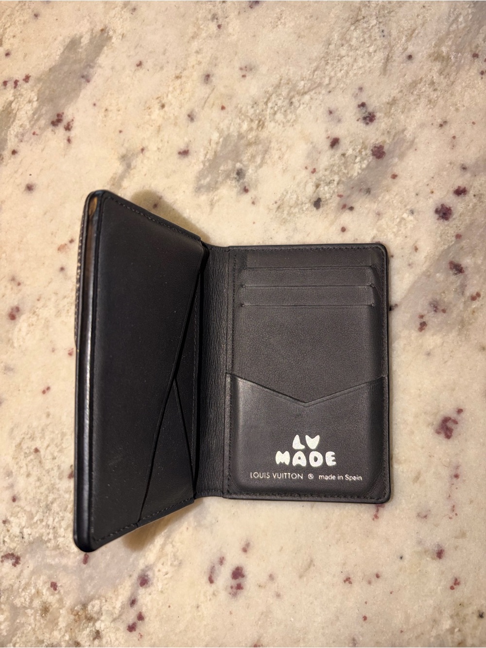 Louis Vuitton x Nigo Black Jean Monogram Card Holder with Red Heart Patch - Picture 3 of 3